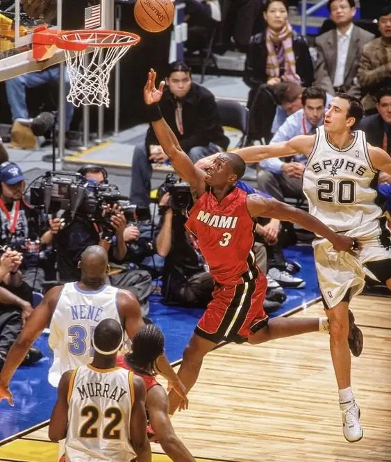 Dwyane Wade's Career Highlights: Moments of Magic Dwyane Wade's Career Highlights: Moments of Magic